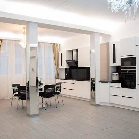 Guest Rooms Diamant Biel/Bienne Εξωτερικό φωτογραφία